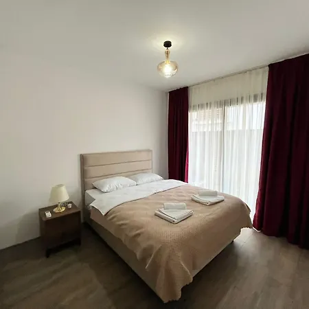 Olive Hill 14 Cozy 2-bed Garden By Holidaykeys 公寓 凯里尼亚