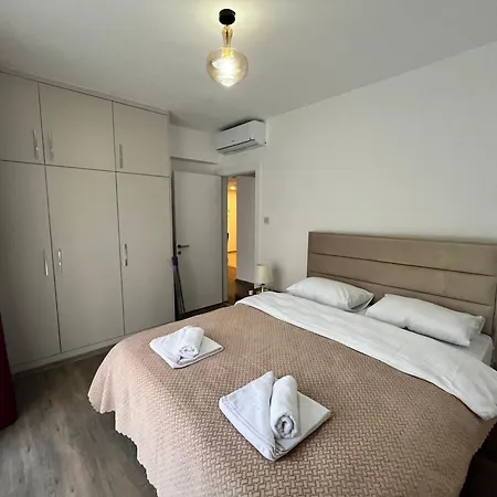 Olive Hill 14 Cozy 2-bed Garden By Holidaykeys *