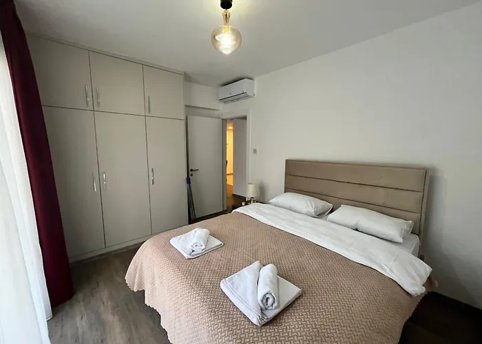 Olive Hill 14 Cozy 2-bed Garden By Holidaykeys *